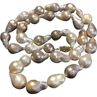 Fabulous Vintage 14K Gold Genuine Baroque Pearl N… - image 1