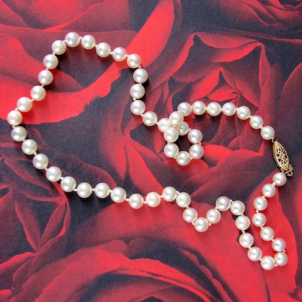 ~Cultured Vintage White Pearl Necklace ~ 14KYG Fi… - image 7