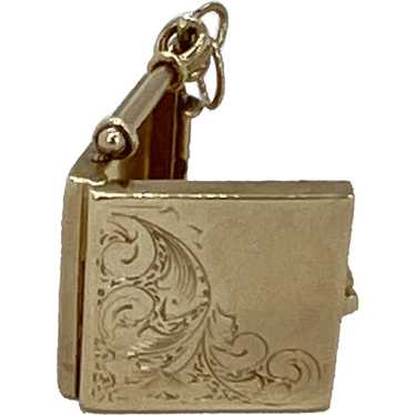 Antique Estate 10K Gold Square Locket - image 1