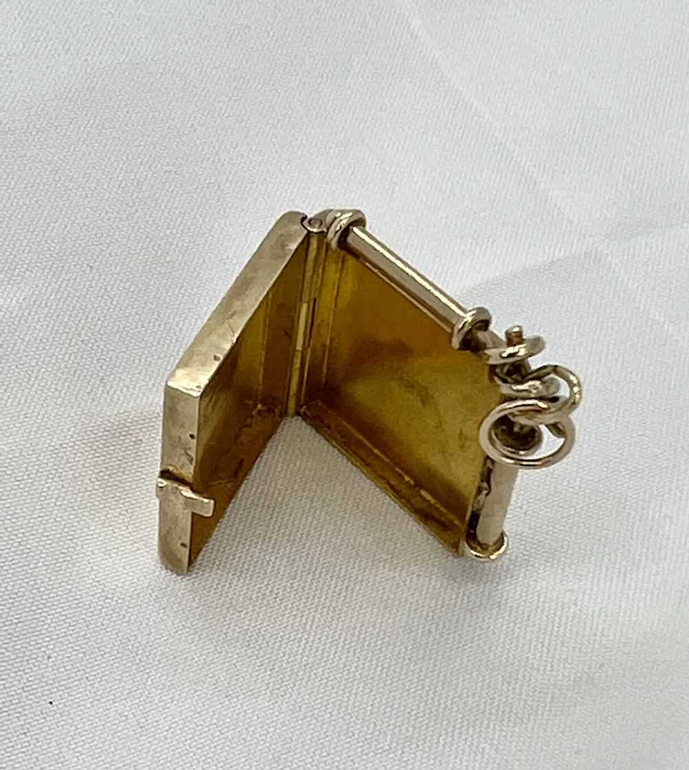 Antique Estate 10K Gold Square Locket - image 5