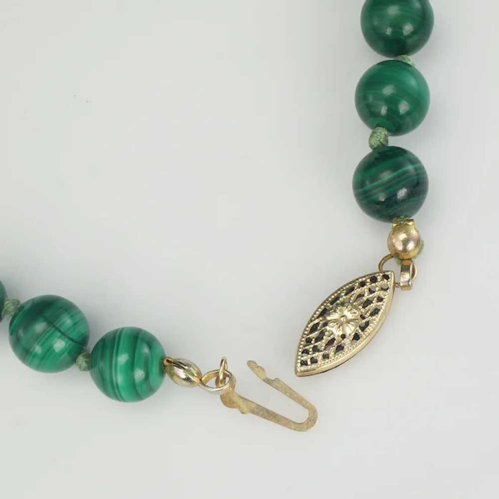 Vintage 27 in Malachite and Gilt Bead Necklace 19… - image 9