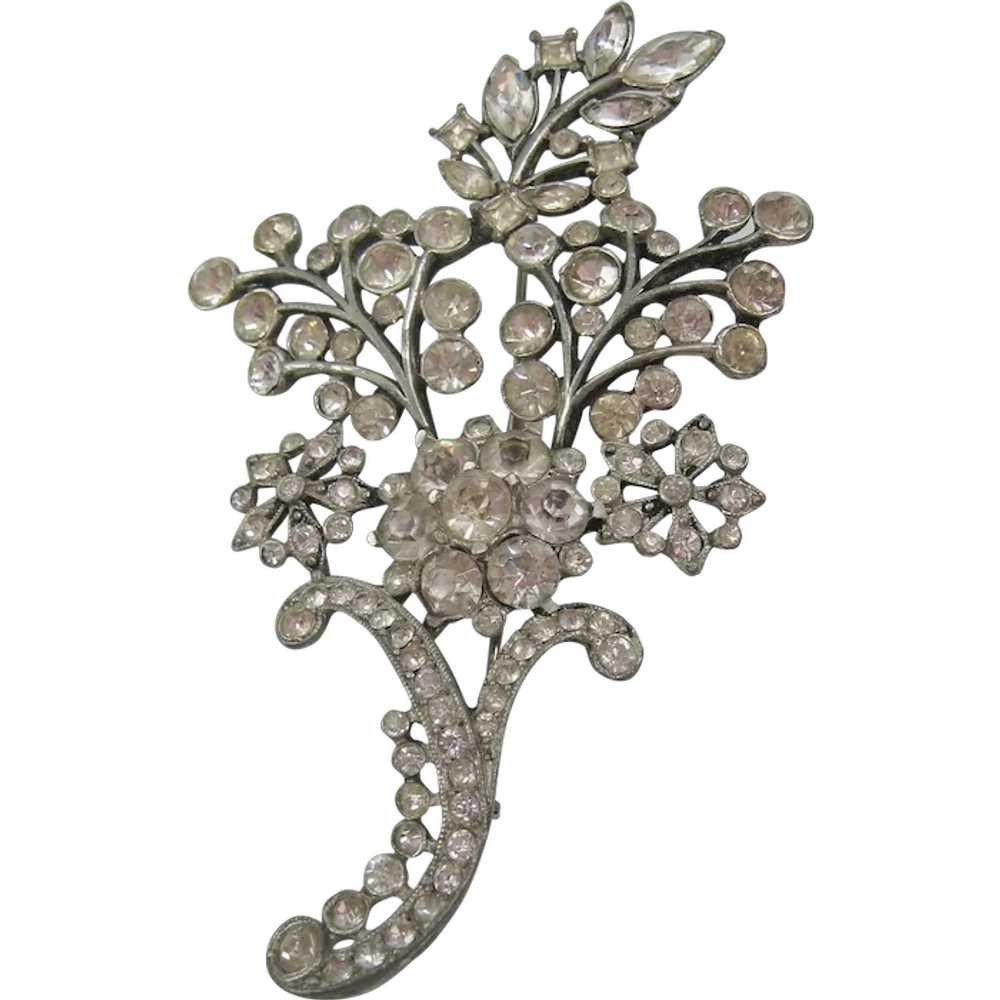 Vintage Pot Metal and Clear Rhinestone Floral Sta… - image 1