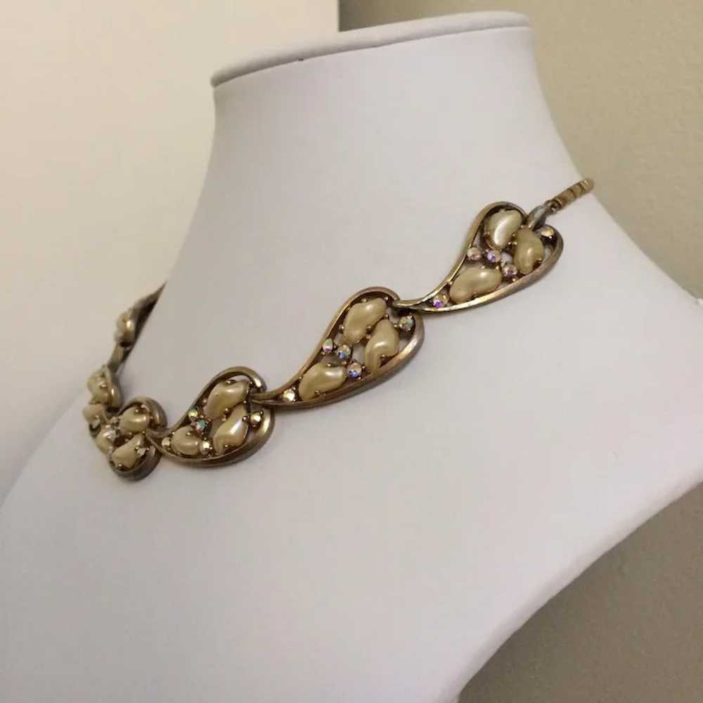 Schiaparelli Faux Pearl and Rhinestone Necklace - image 3