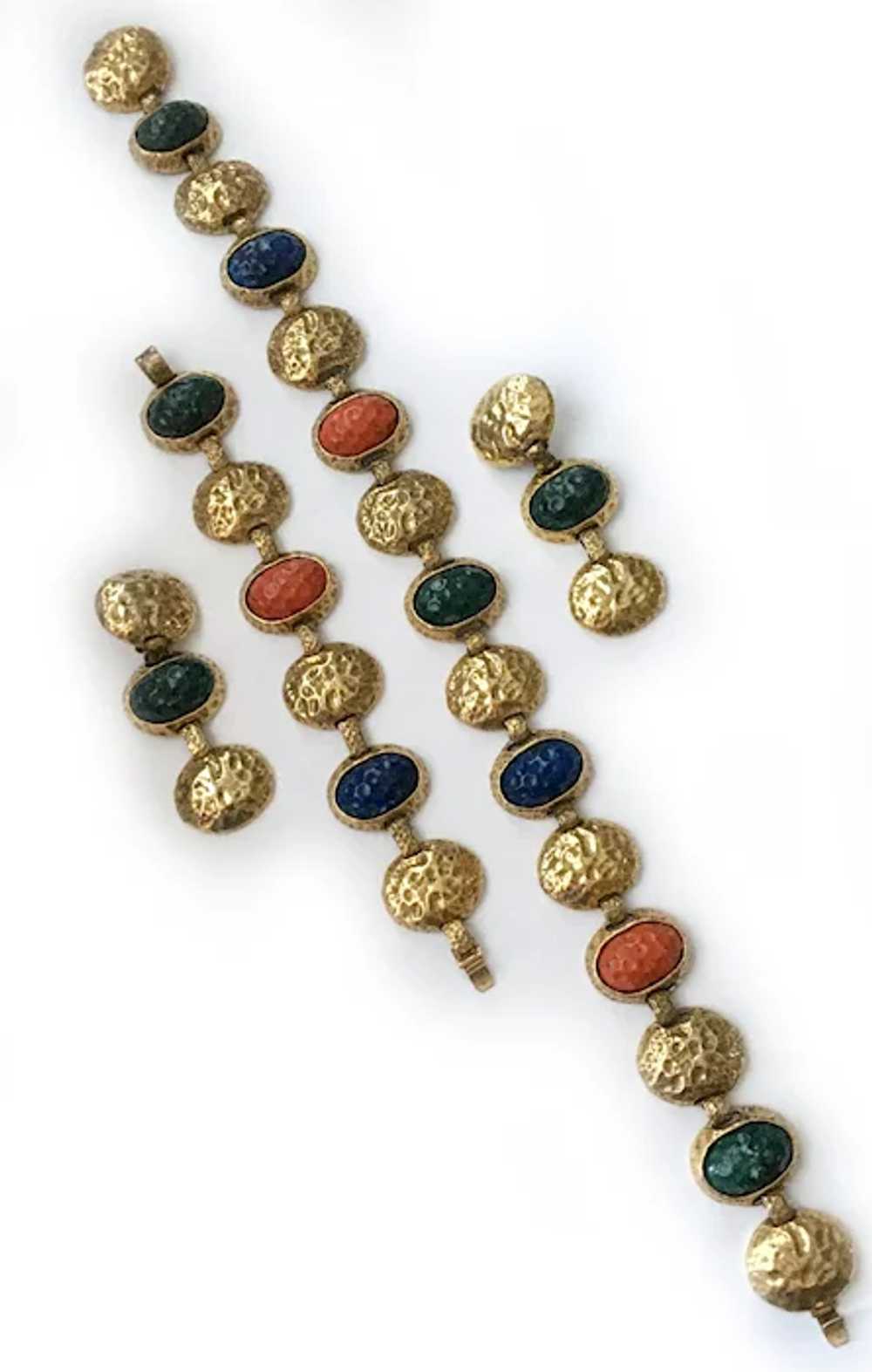 Massive Hammered Disc Parure with Jewel-tone Cabo… - image 9