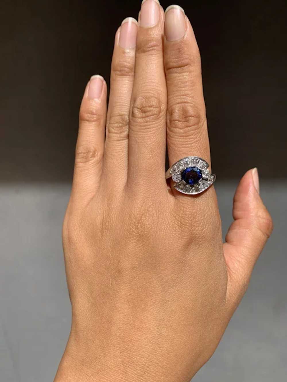 Vintage Platinum 1.6 Carat Sapphire and 1.7 Carat… - image 9