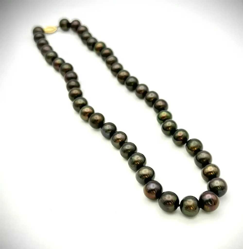 Ladies 14kt Vintage cultured chocolate pearls. - image 5