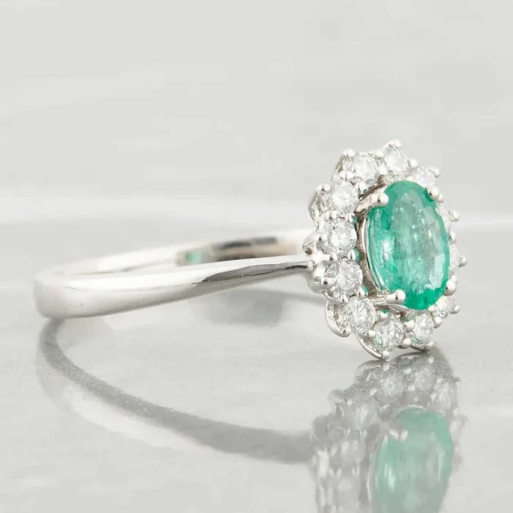 18ct White Gold 0.40 Carat Emerald and Diamond Cl… - image 3