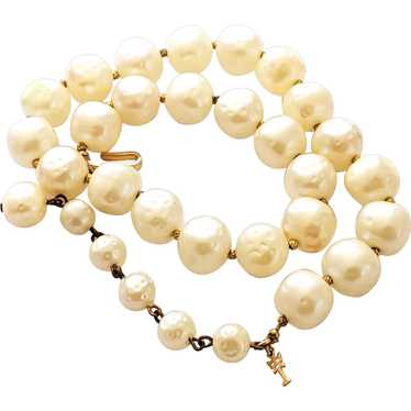 Crown Trifari Short Pearl Choker Necklace - image 1