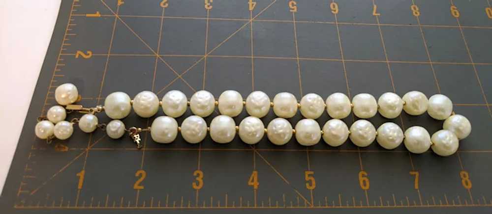 Crown Trifari Short Pearl Choker Necklace - image 9