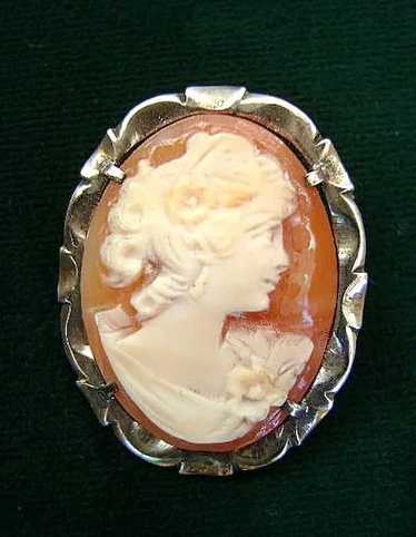 Sterling Hand-Carved Shell  Beautiful Girl Cameo F