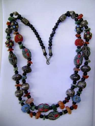 VINTAGE Tribal  Necklace Colorful and Beautiful  6