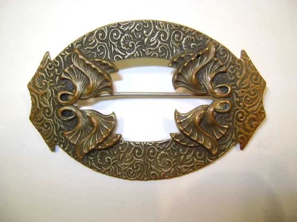 VINTAGE Victorian Brass Brooch  Classy - image 5