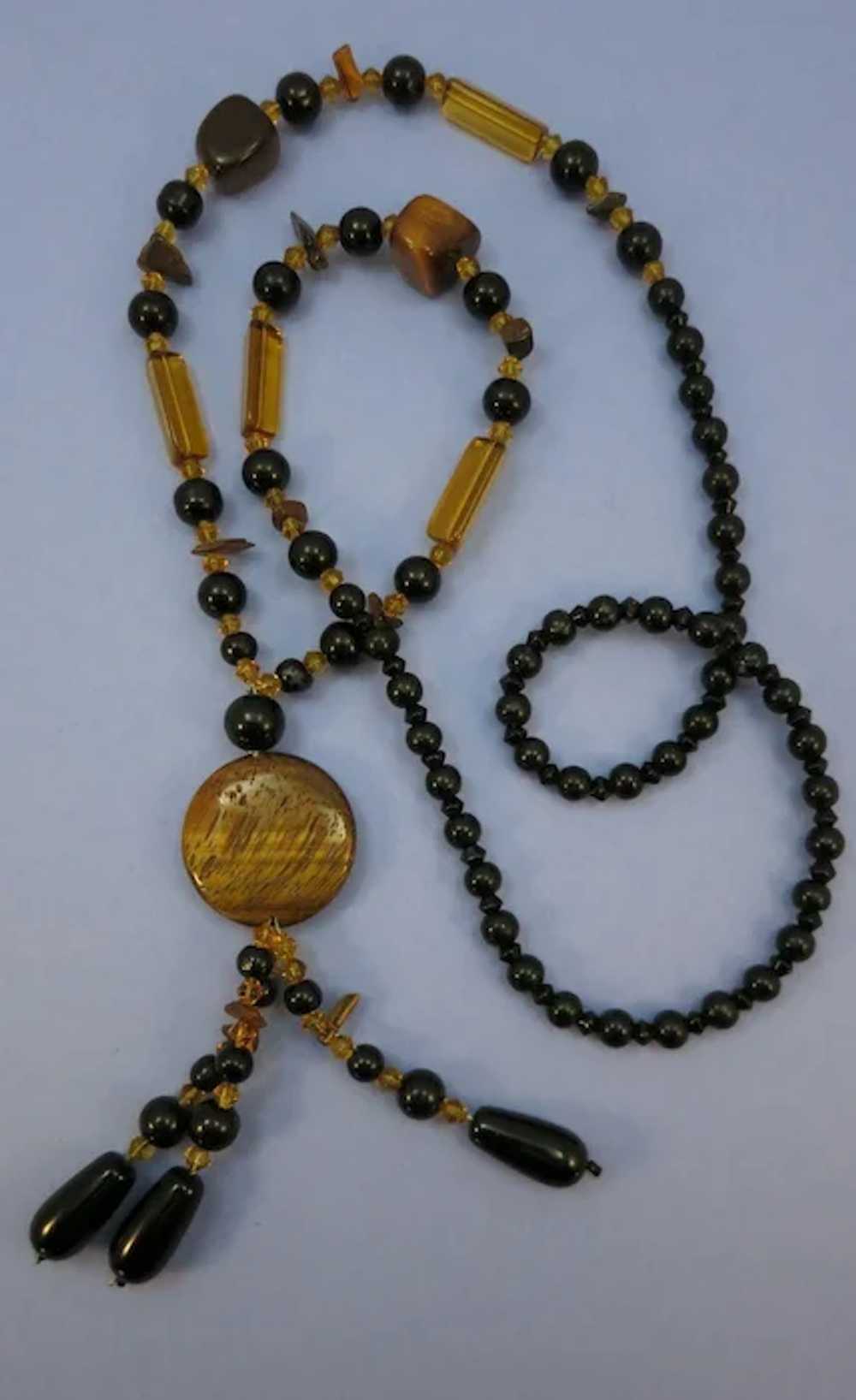 VINTAGE Black and Yellow Long Flapper Necklace wi… - image 2