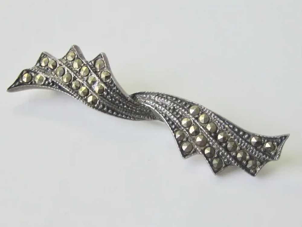 Art Deco Sterling Silver Twisted Bow Brooch With … - image 2