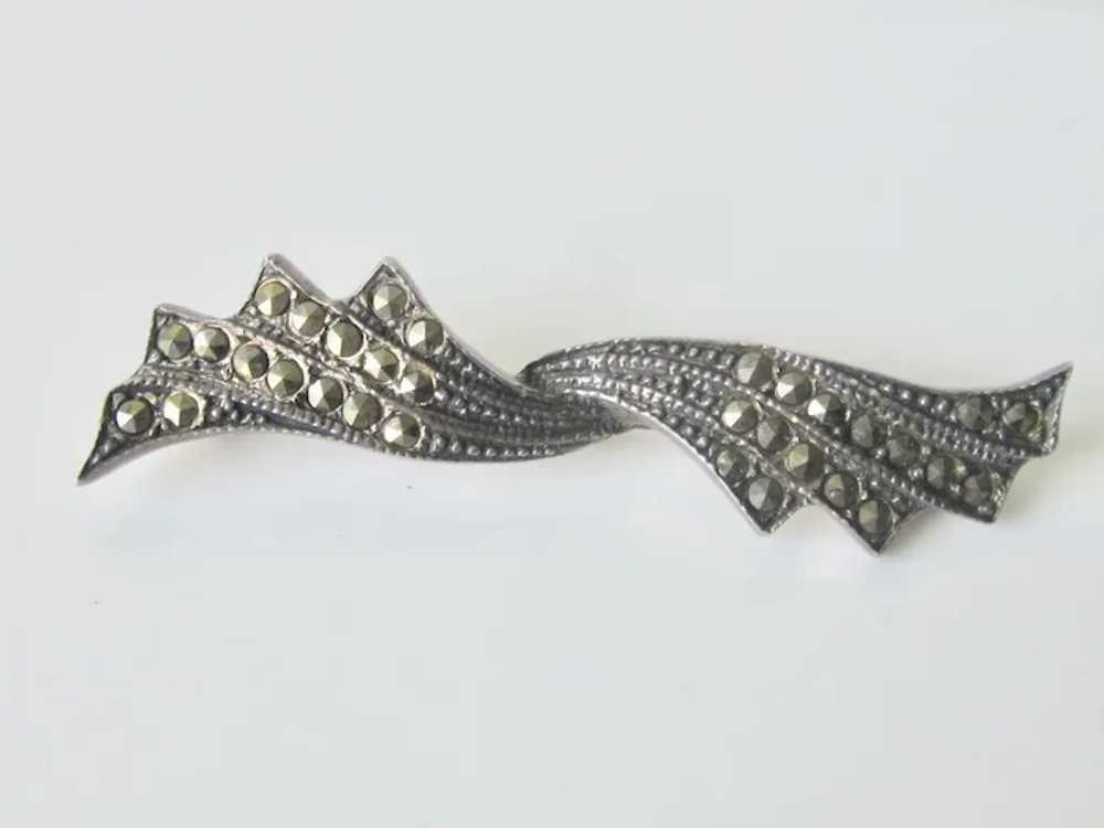 Art Deco Sterling Silver Twisted Bow Brooch With … - image 3