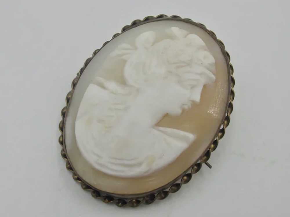Delightful Antique Oval Cameo Brooch/Pendant Mid-… - image 2