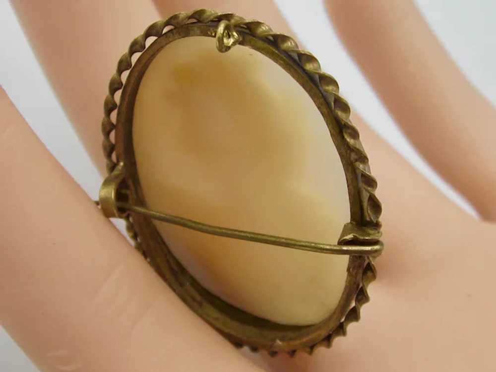 Delightful Antique Oval Cameo Brooch/Pendant Mid-… - image 4