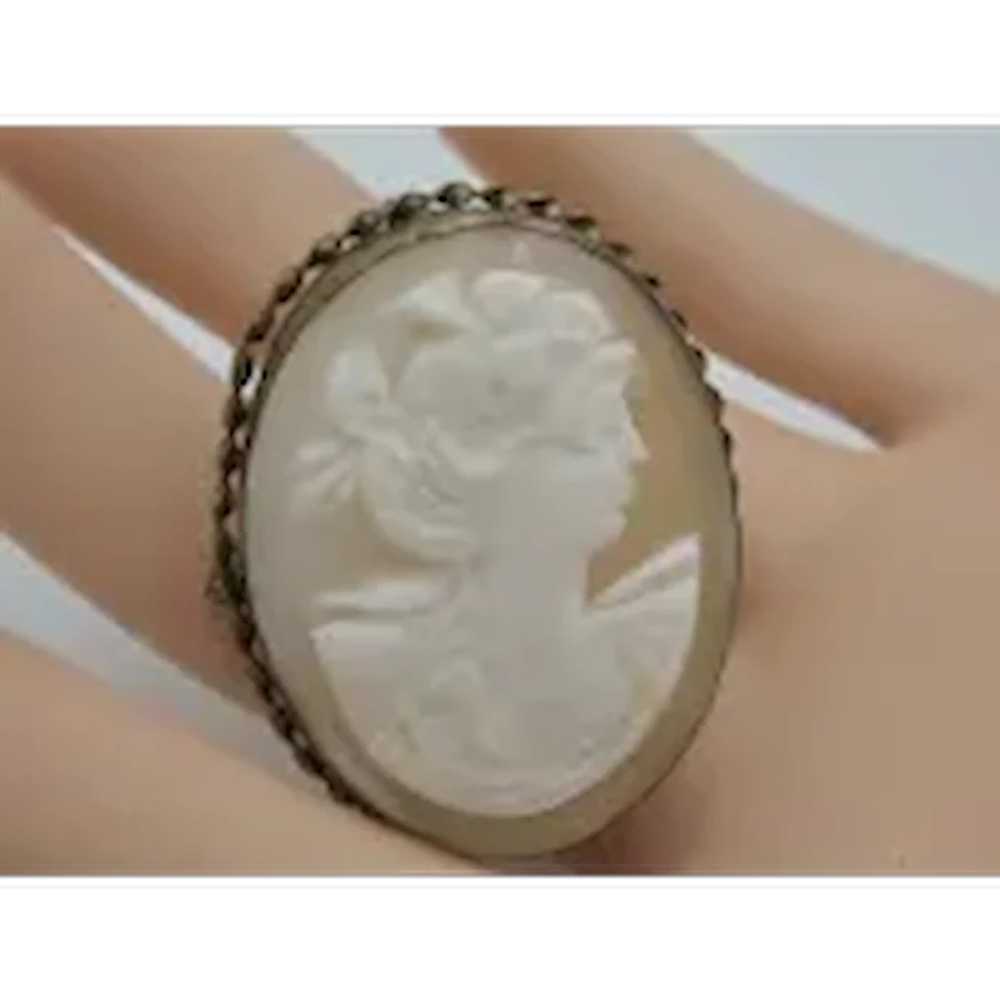 Delightful Antique Oval Cameo Brooch/Pendant Mid-… - image 9