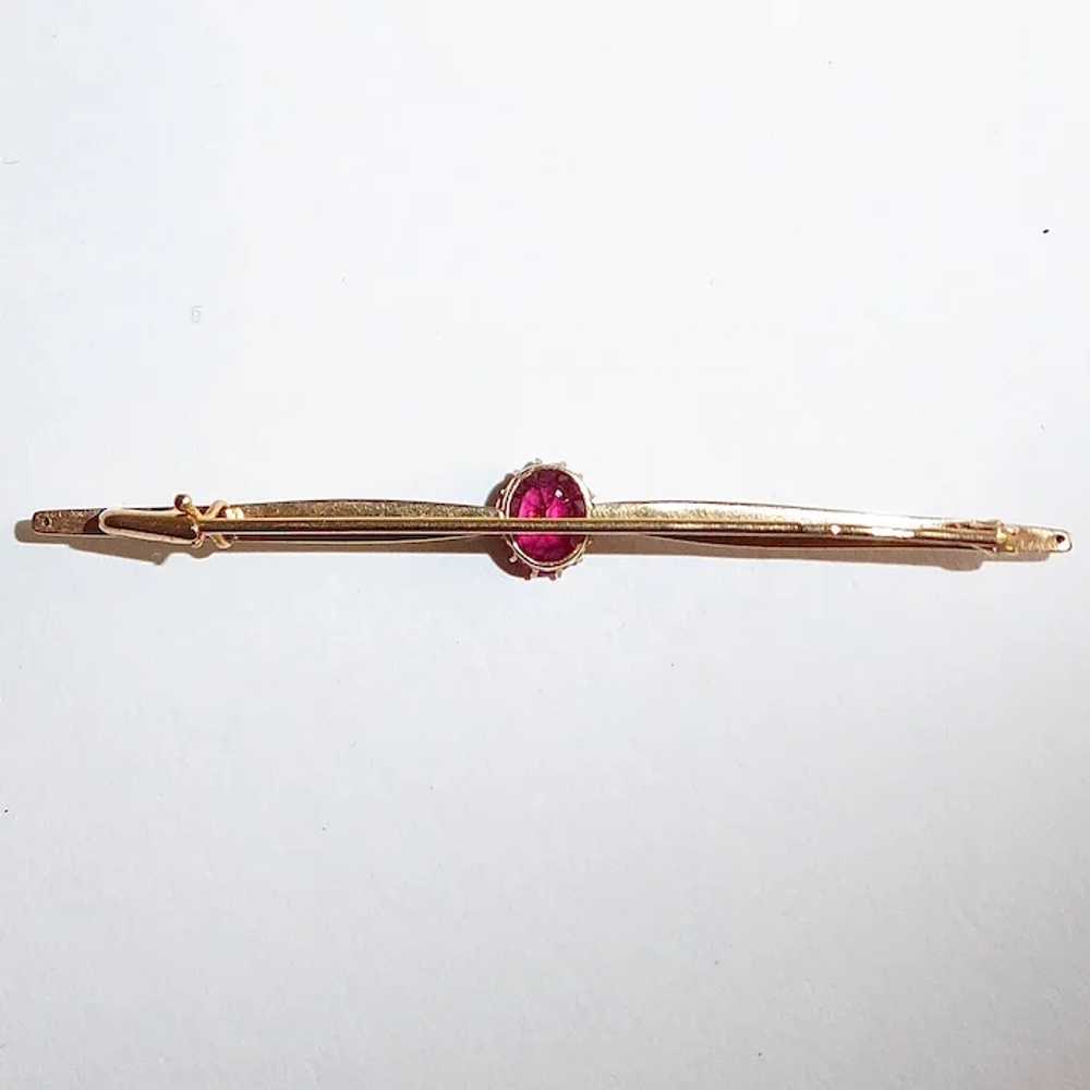 Art Deco 18k Bar Pin w Faceted Spinel - image 8