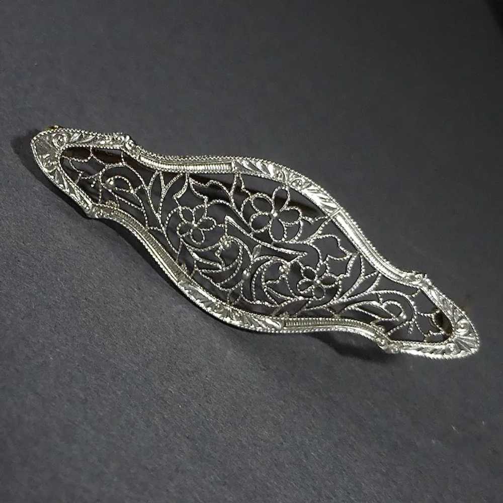 14k Art Deco White Gold Floral Filigree Pin - image 9
