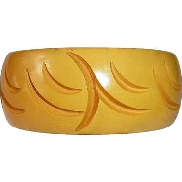 Bakelite Wide Carved Creamed Corn Bangle Bracelet - image 1