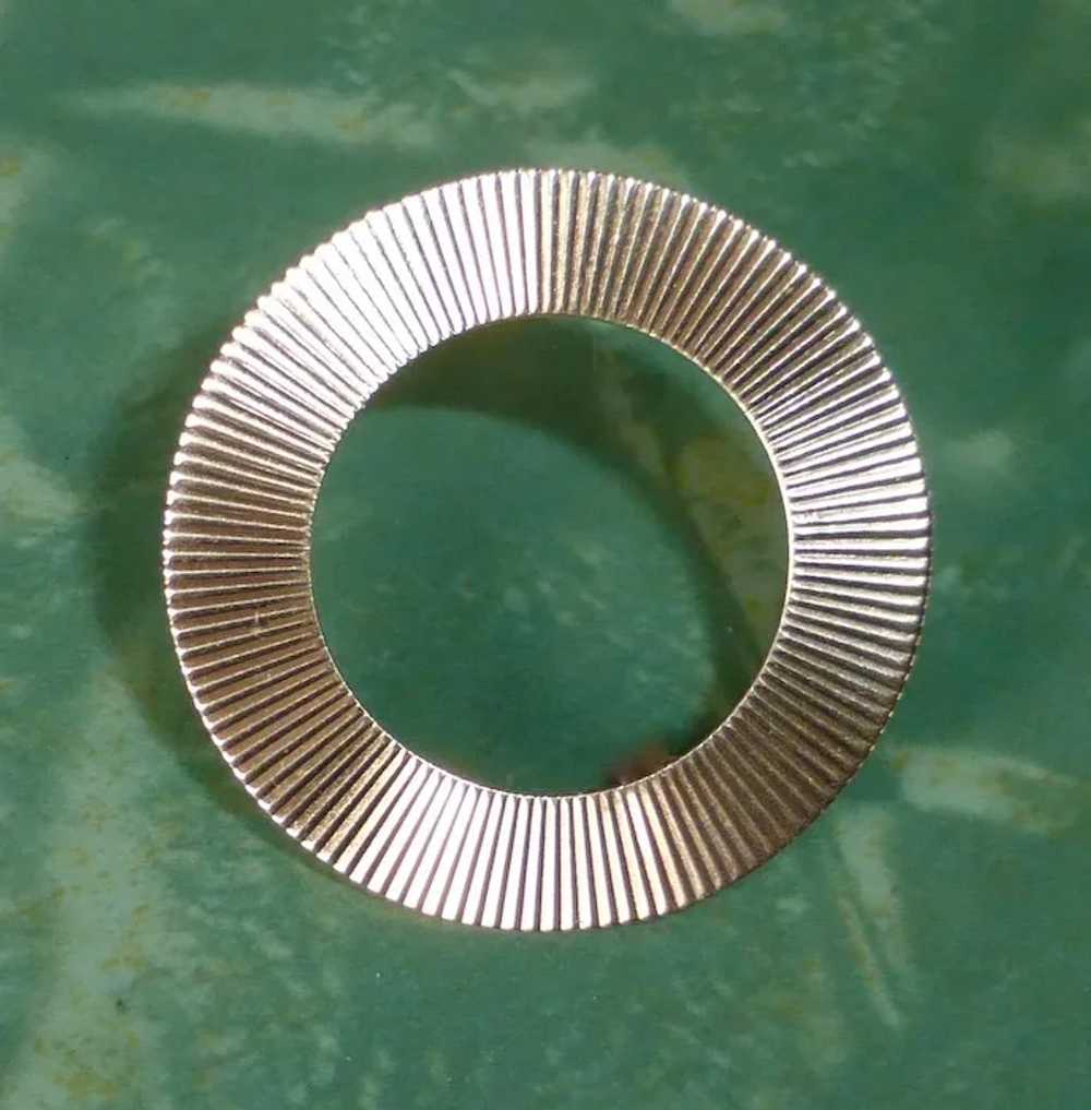 14k Op Art Line Textured A&Z Circle Pin - image 3