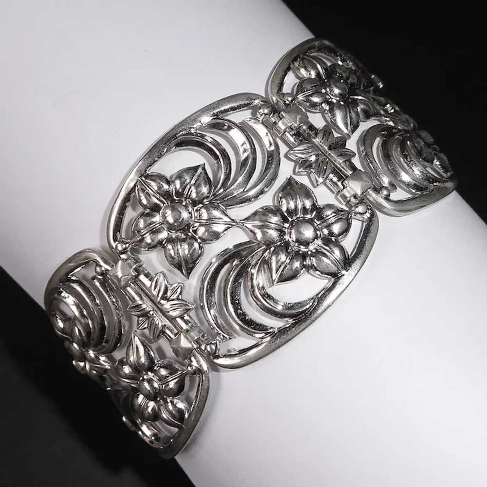 WRE Retro Sterling Wide Flower Link Bracelet - image 4