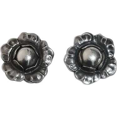 B102 used GEOGE JENSEN silver925 earring-