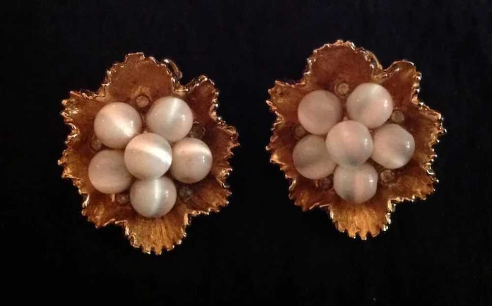 Frilled bead cluster earrings signed ART - image 3