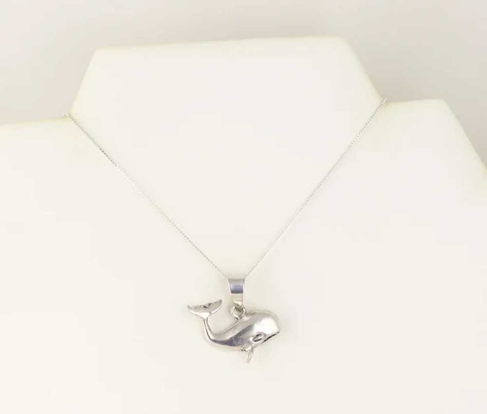 Sterling Silver Whale Pendant Necklace 18 inch Ch… - image 4