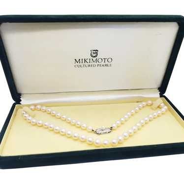 Vintage 925 Sterling Silver Mikimoto Pearl Necklac