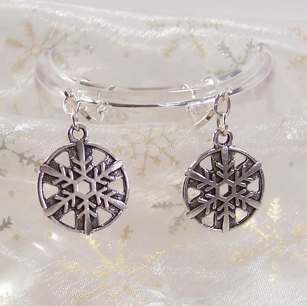 Silver-Plated Snow Flake Lever Backed Earrings - image 4