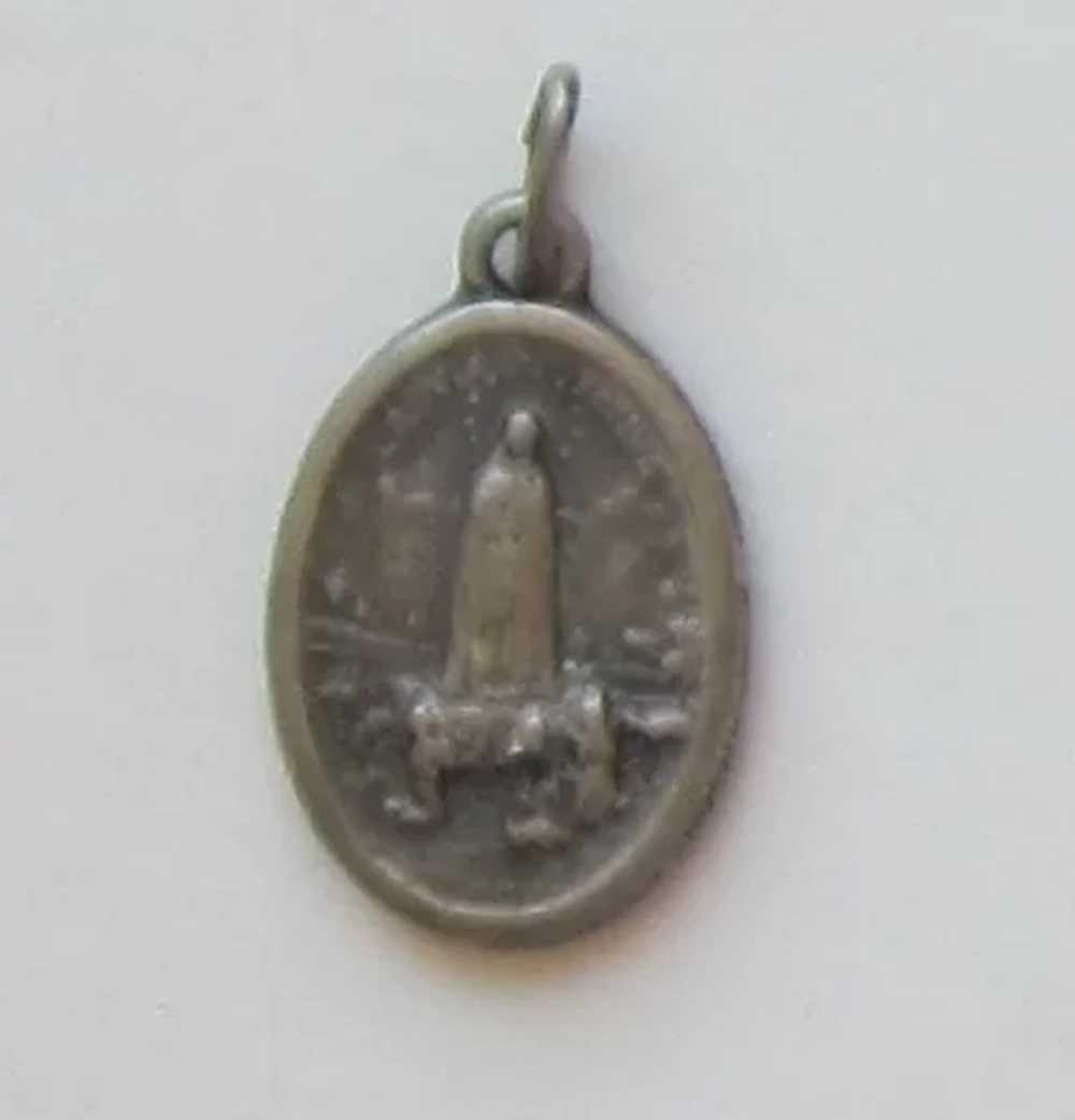 Religious Medal Sacred Heat, Lady of Fatima - image 2