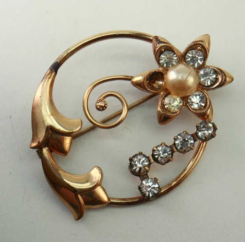 Amco Faux Pearl & Rhinestone Gold Filled Pin - image 5