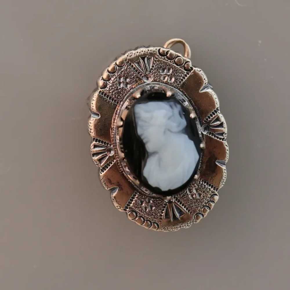 Hardstone Banded Black White Agate Cameo Gold Boo… - image 6