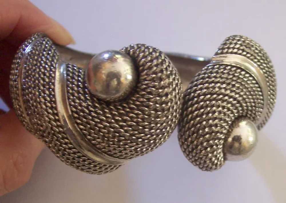 Boucher Swirl & Ball Knot Clamper Bracelet Silver… - image 3