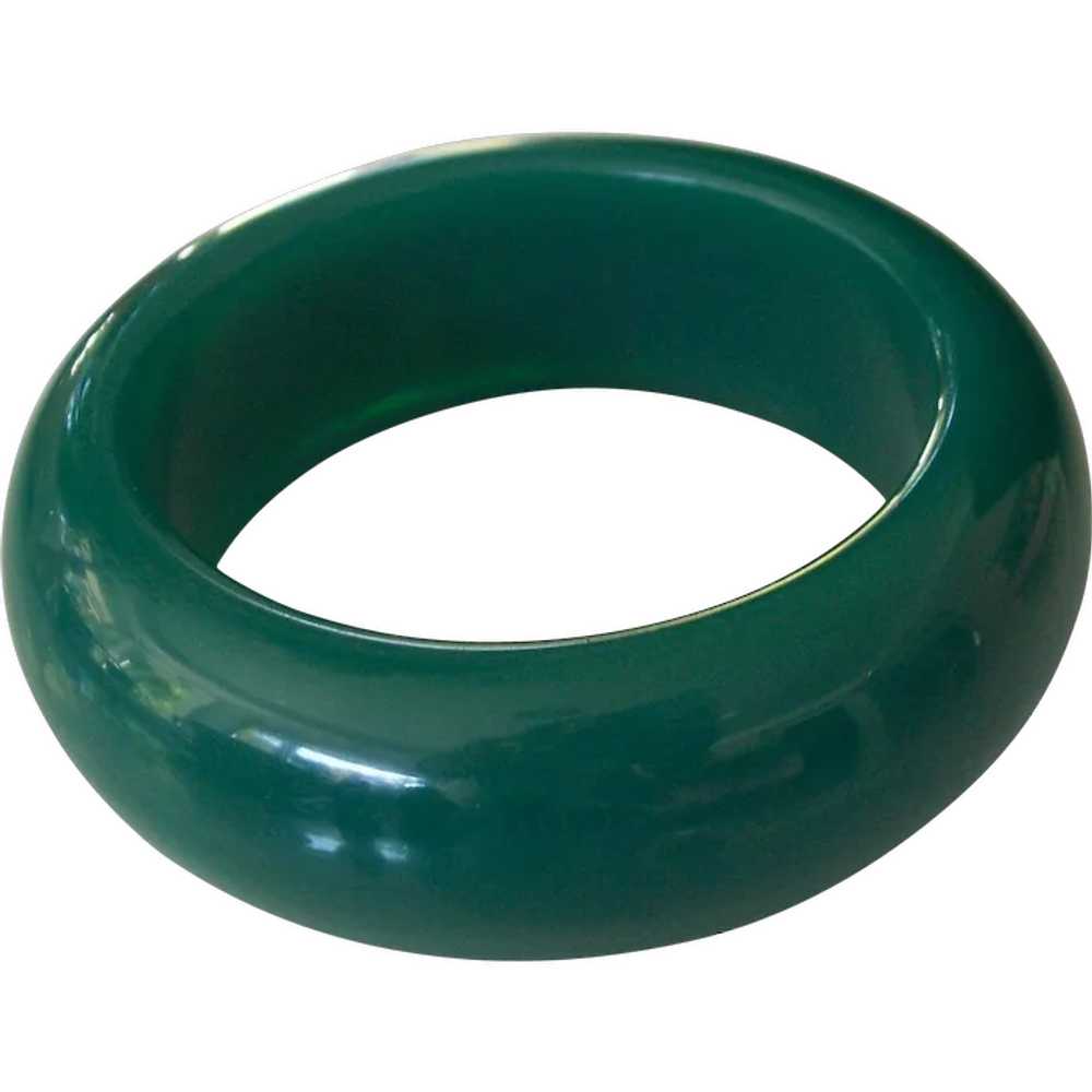 Chunky & Wide Green Lucite Plastic Bangle Bracelet - image 1