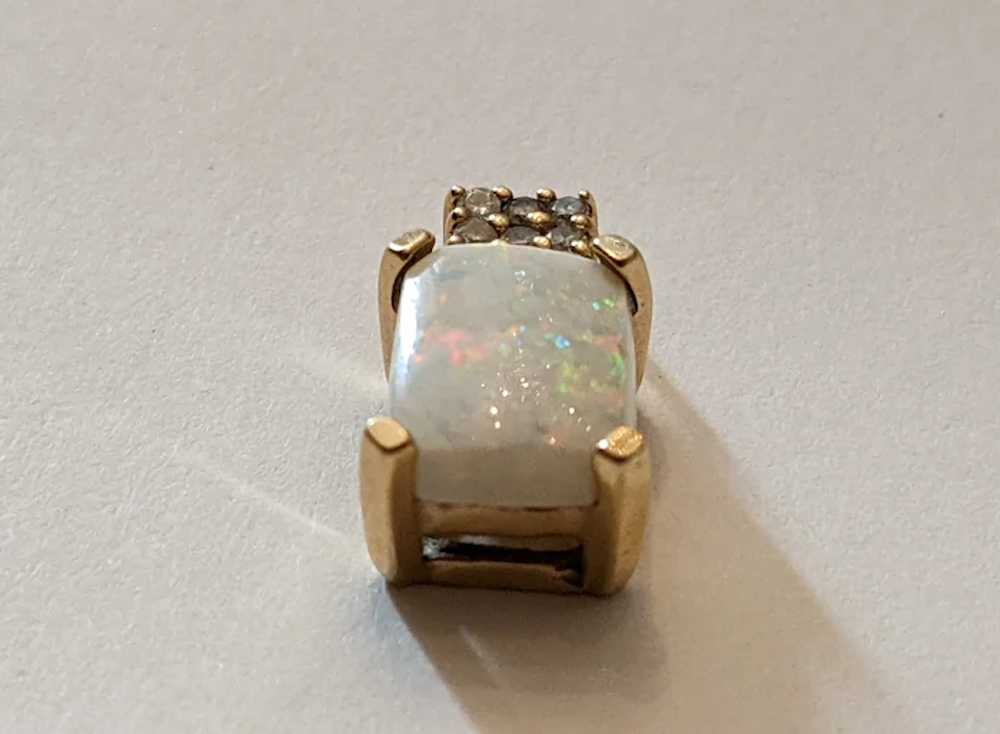 Vintage Opal And 14k Gold Pendant - image 3