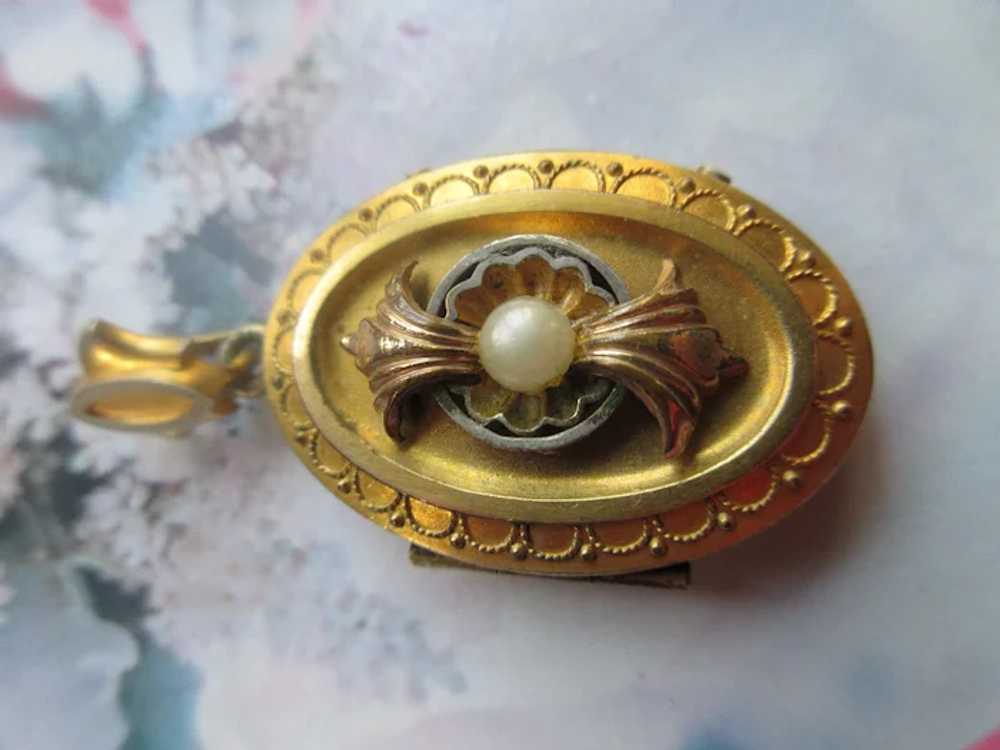 Antique Victorian Etruscan Revival Picture Locket… - image 5