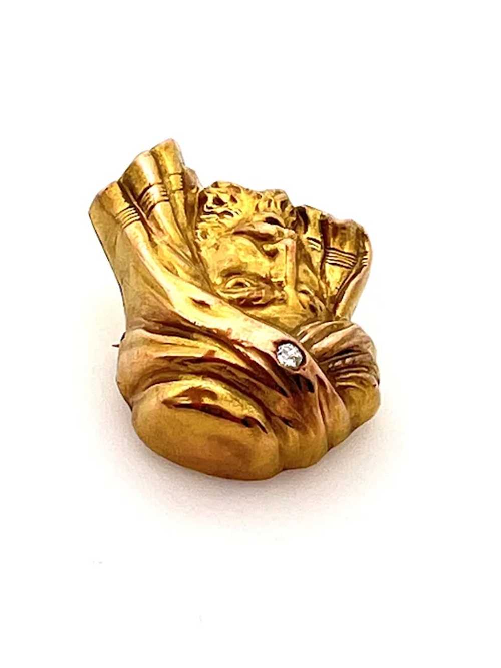 Victorian 10K Yellow Gold and Diamond Jesus Brooch - image 11