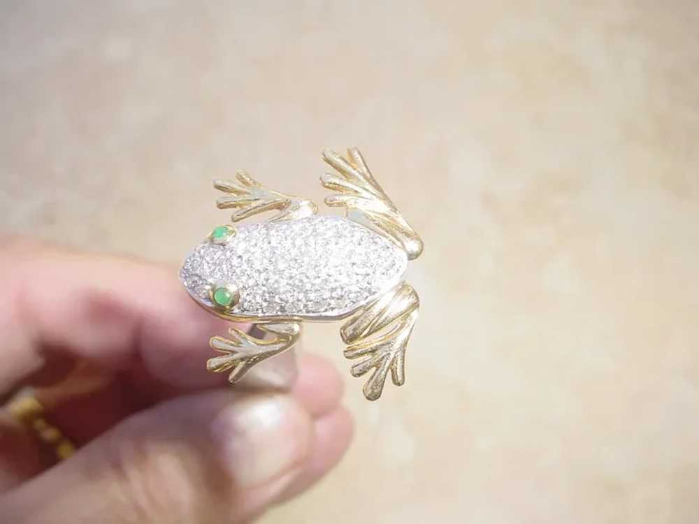 Brooch 18K Gold, Diamond Pave Set Frog, Emerald E… - image 11