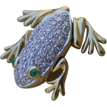 Brooch 18K Gold, Diamond Pave Set Frog, Emerald E… - image 1