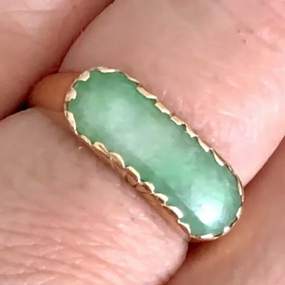 Stunning Vintage 18K Gold Apple Green Jade Jadeit… - image 9