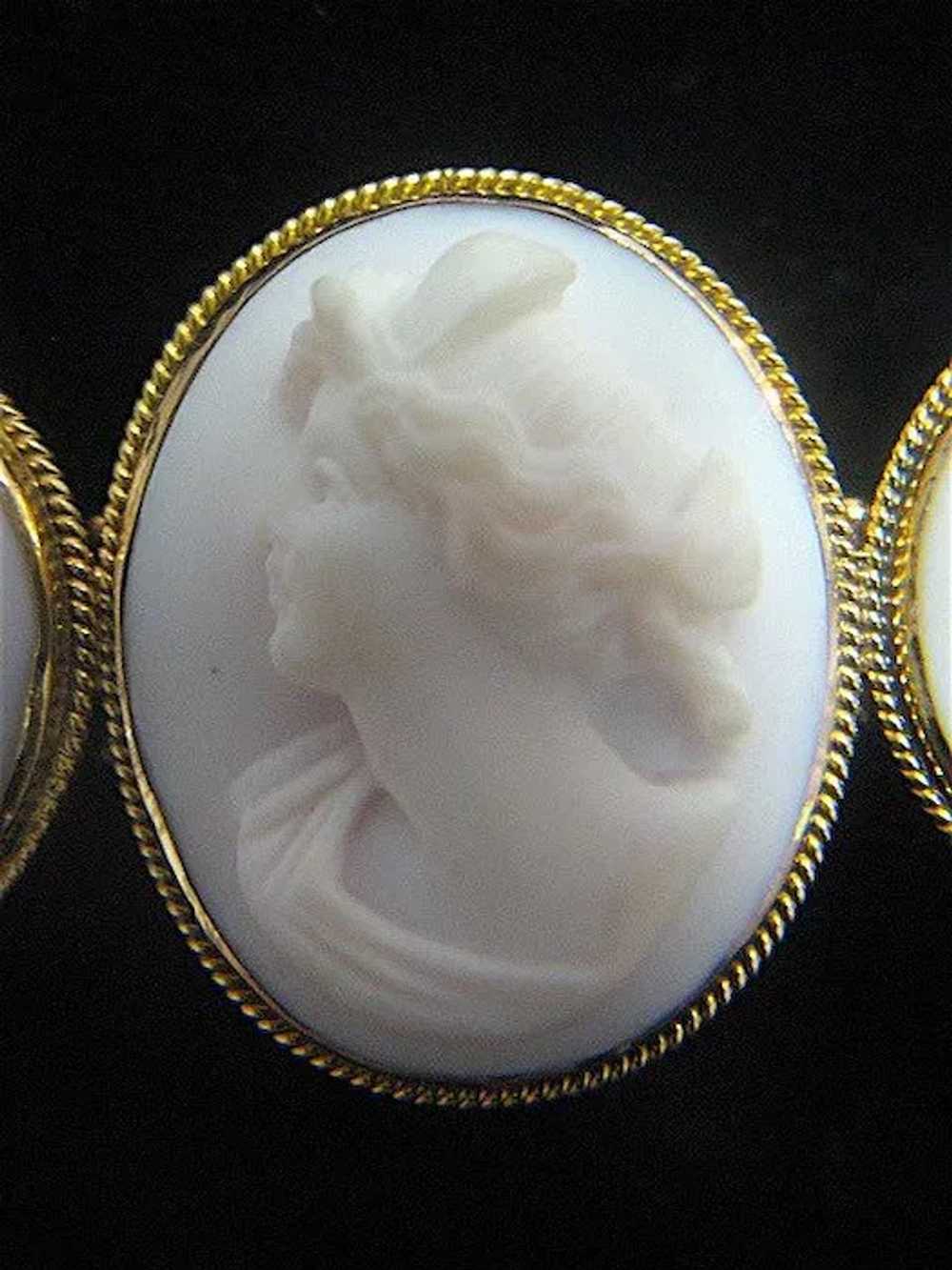 Rare Ca. 1900 Triple Cameo Pin Brooch 14k Three W… - image 4