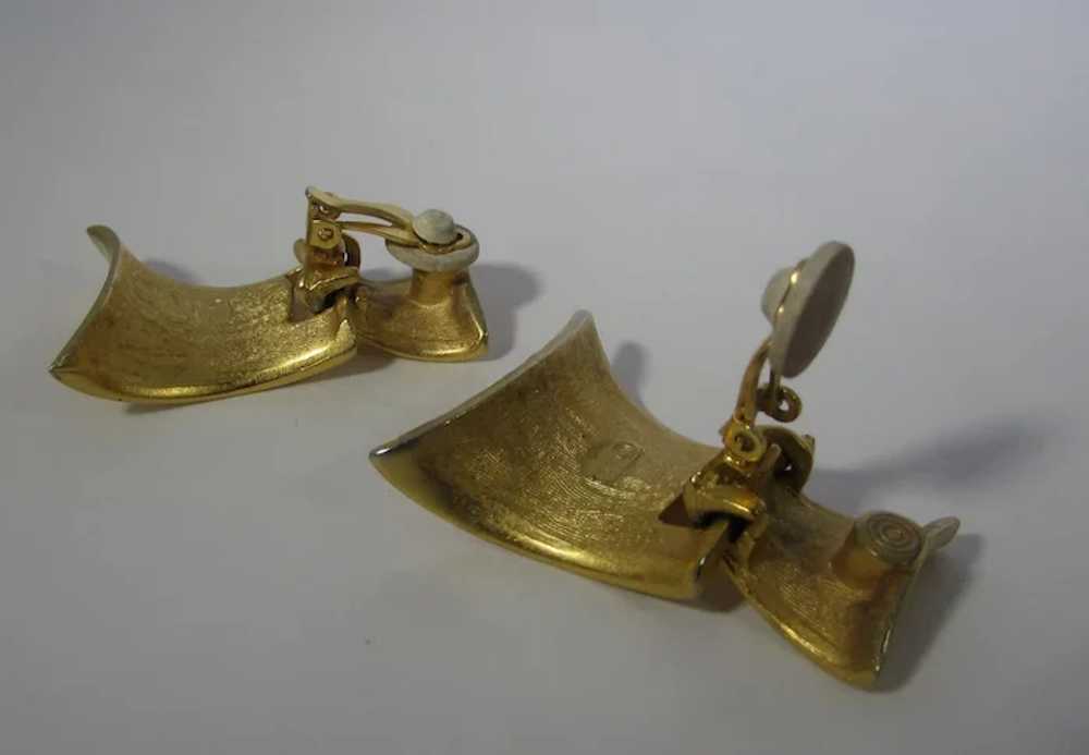 Vintage Anne Klein Brushed Goldtone Clip On Earri… - image 8