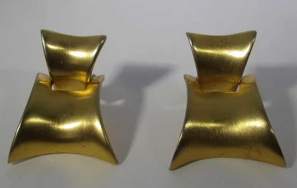 Vintage Anne Klein Brushed Goldtone Clip On Earri… - image 9