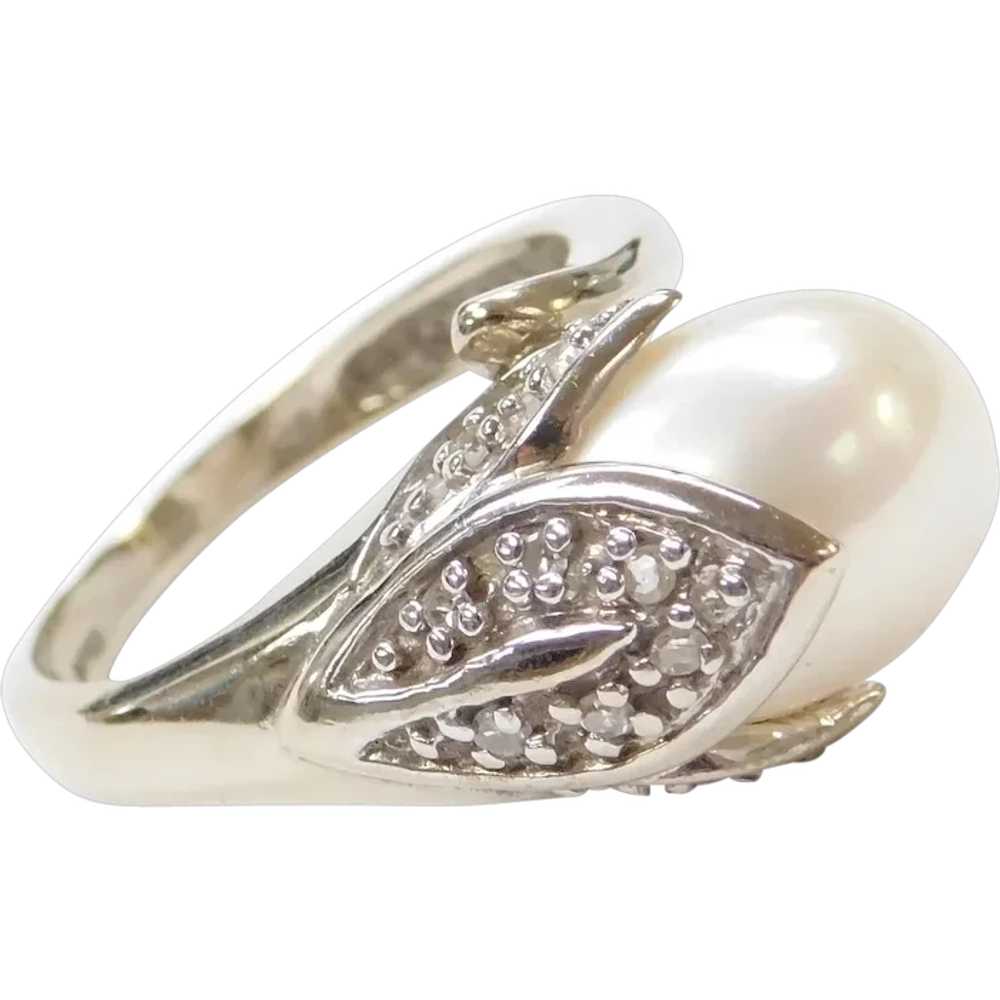 14k White Gold Cultured Pearl and Diamond Tulip B… - image 1