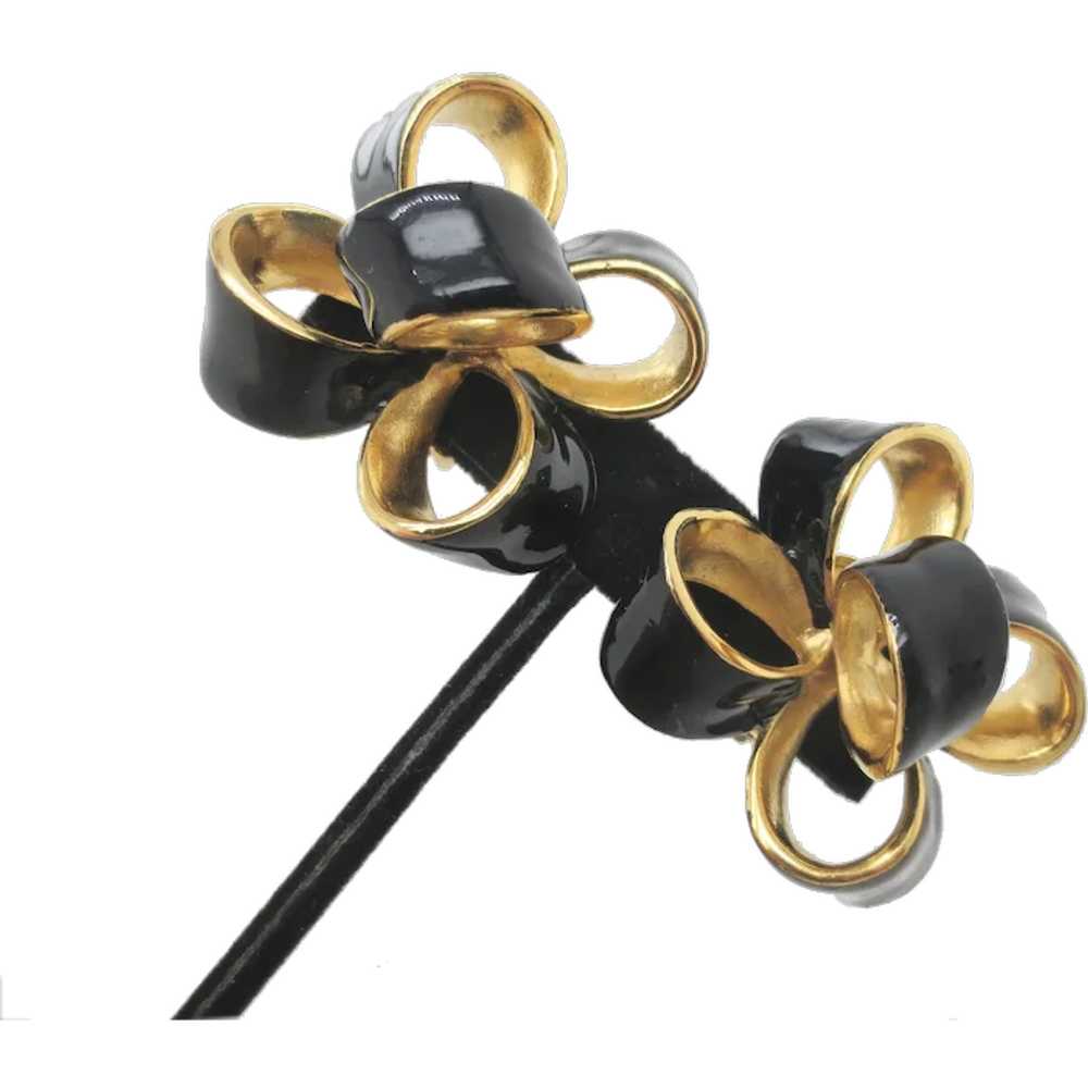 Kenneth Jay Lane Black and Enamel Clip-On Bow Ear… - image 1