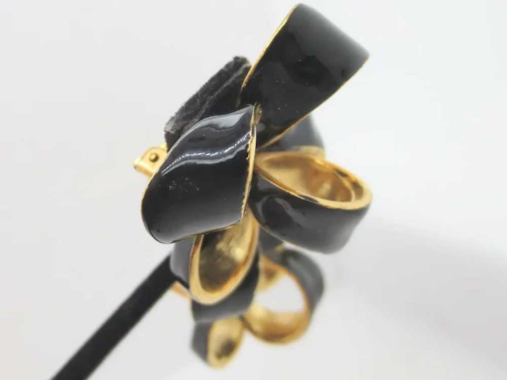 Kenneth Jay Lane Black and Enamel Clip-On Bow Ear… - image 4