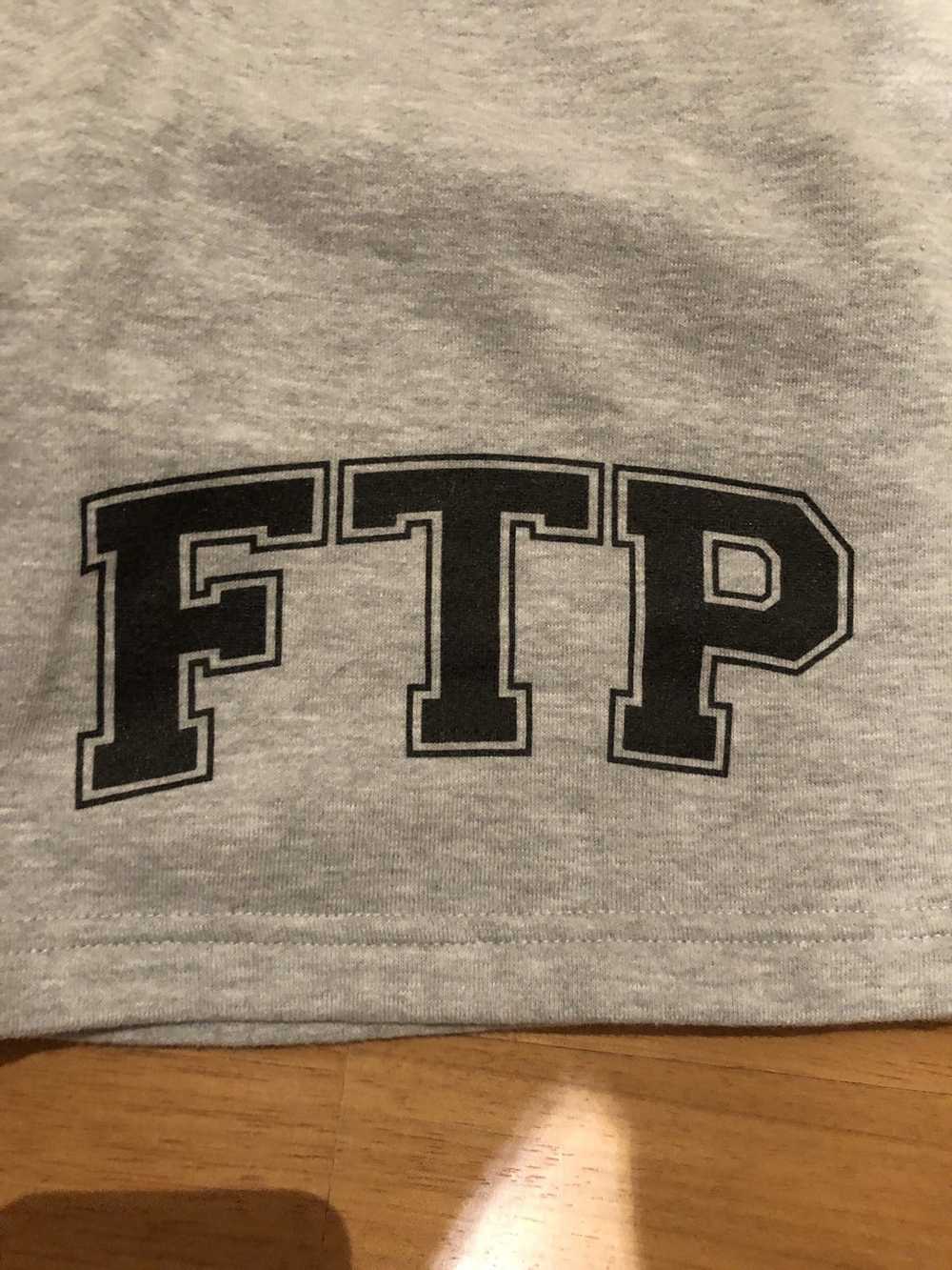 Fuck The Population FTP Arc Logo Shorts grey L - image 2